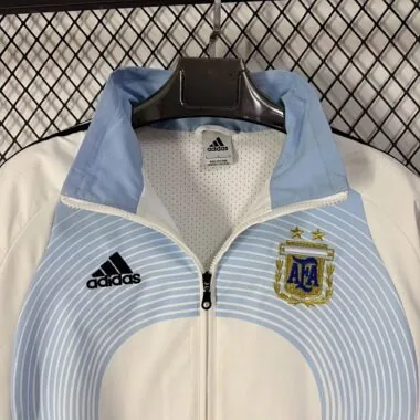2026 Argentina Retro Style Windbreaker Jackets S-3XL World Cup Cheap Football Jersey Wholesale Yupoo