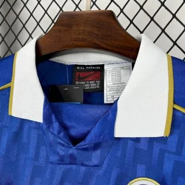 1995 Retro Italy Home Kit S-XXL Cheap Football Jersey Wholesale Yupoo