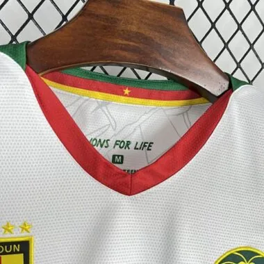 Maillot de football 2025 du Cameroun (troisième tenue d'extérieur), tailles S à XL, pas cher, vente en gros sur Yupoo