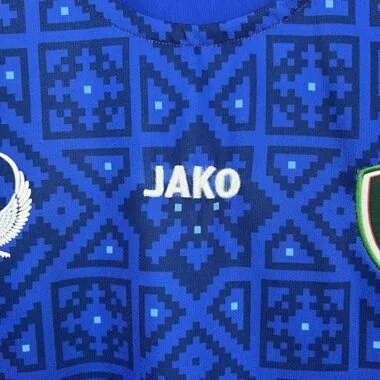 2025 Uzbekistan: maglia da casa, maglie da calcio economiche all'ingrosso su Yupoo