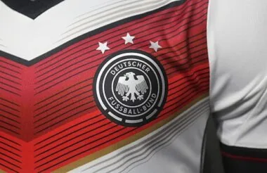 Maglia da calcio 2014 in stile retrò della nazionale tedesca, maniche lunghe, a buon mercato, vendita all'ingrosso su Yupoo