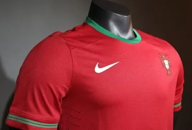 2012 Retro Player Portugal Home Kit Cheap Football Jersey Wholesale Yupoo