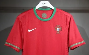 2012 Retro Player Portugal Home Kit Cheap Football Jersey Wholesale Yupoo