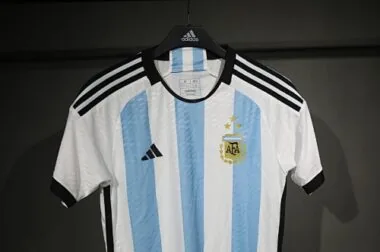 2022 Retro Player Argentina Home Kit With Three Stars Cheap Football Jersey Wholesale Yupoo
