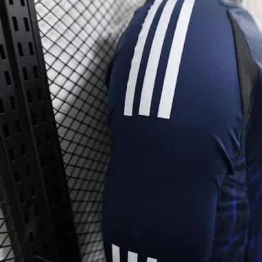 Camiseta de manga larga de la selección de Japón para la temporada 2024-25 (versión para jugadores)