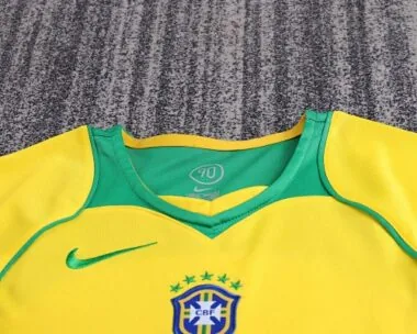 2004 Retro Kids Brazil Home Kit