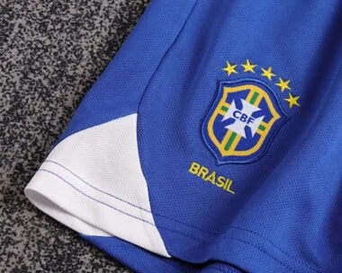 2004 Retro Kids Brazil Home Kit