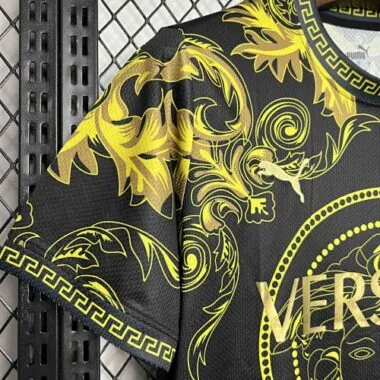2022 Italië X Versace Black Gold Special Edition-set