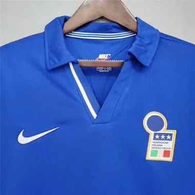 1998 Italy home