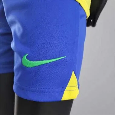2022 Brazil home kids kit