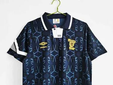 92-93 Scotland home