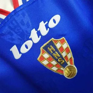 1998 Croatia home