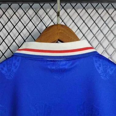 1998 Croatia home