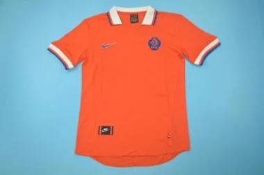97-98, Países Bajos (local)