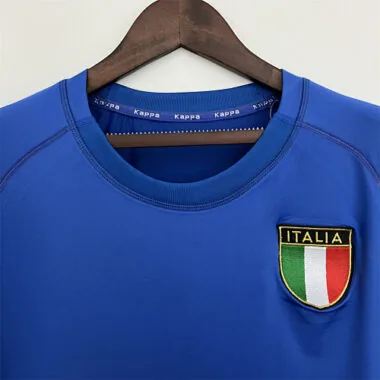 2000 Italy home blue