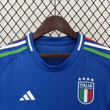 Equipación femenina de Italia para 2024: camiseta de la selección femenina para la Eurocopa de la UEFA