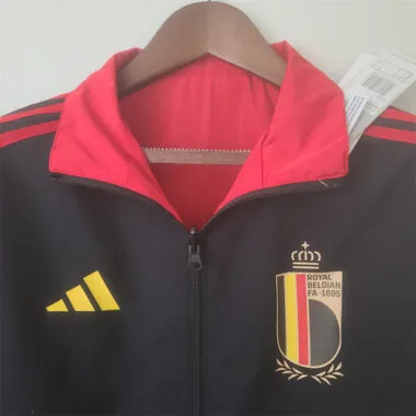 Trench belga 2022 reversibile nero-rosso