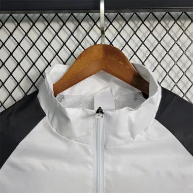 23-24 Windbreaker Germany