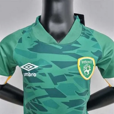 2022 Ireland home kids kit