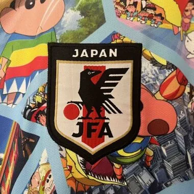Fornitore delle maglie dell'edizione speciale 2024 di Crayon Shin-chan in Giappone: Yupoo