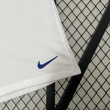 Pantalones cortos de la selección de Croacia para la Eurocopa 2024 - Réplicas de fútbol de la UEFA - Yupoo