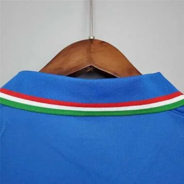1982 Italy home