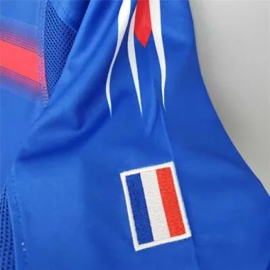2004 France home