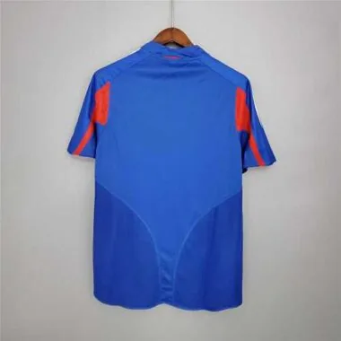 2004 France home
