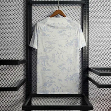 2022 France away