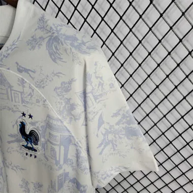 2022 France away
