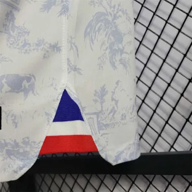 2022 France away