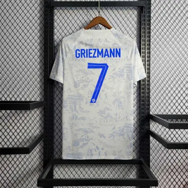 2022 France away