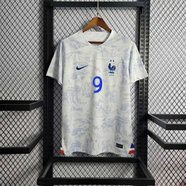 2022 France away