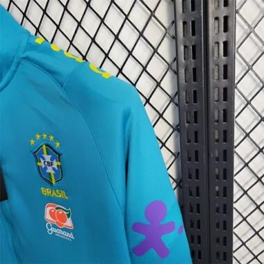 2223 Braziliaans blauw jasje