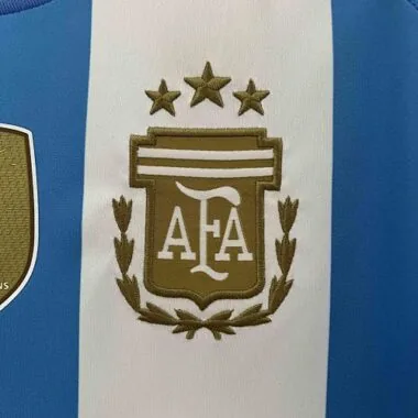 Equipamento de casa da Argentina para 2024