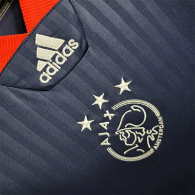 23-24: Especial sobre el Ajax