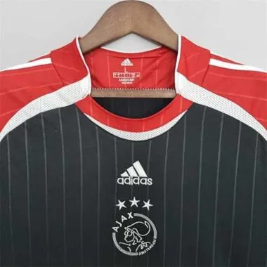 Equipamento pré-jogo do Ajax 22-23, preto