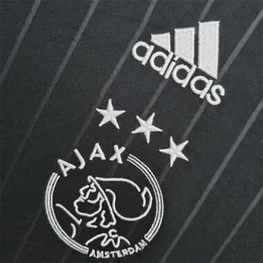 Equipamento pré-jogo do Ajax 22-23, preto