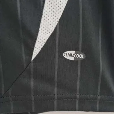 Equipamento pré-jogo do Ajax 22-23, preto