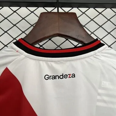25-26 Kids River Plate Home Kit Cheap Football Jersey Wholesale Yupoo