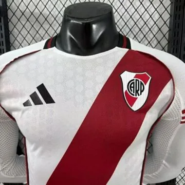 Maillot domicile River Plate à manches longues pour 25-26 joueurs, tailles S à 2XL – Maillots de foot pas chers en gros chez Yupoo