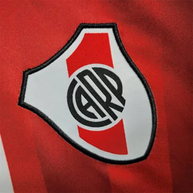 22-23 River Plate home