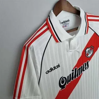 95-96 River Plate home
