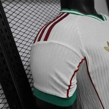 26-27 Player Liverpool FC Retro Style Special Edition Kit S-3XL Cheap Jersey Wholesale Yupoo