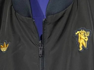 25-26 Manchester United Terrace Icons Reversible Double-Sides Cotton Windbreaker Jacket