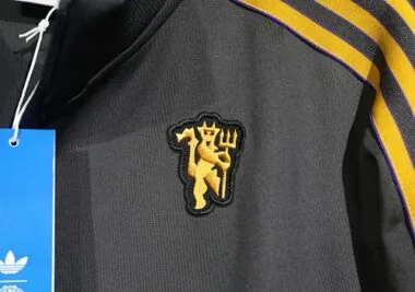 25-26 Manchester United Training Kits Tracksuits Jacket Cheap Football Jersey Wholesale Yupoo