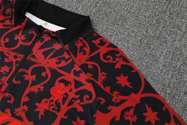 25-26 Liverpool Training Kits Tracksuits Sweatshirt Cheap Jersey Wholesale Yupoo