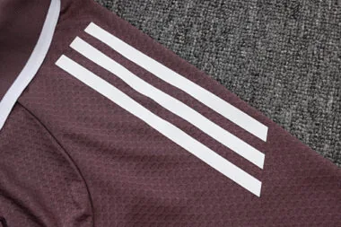 25-26 Manchester United Training Kits Polo Tracksuits Cheap Football Jersey Wholesale Yupoo