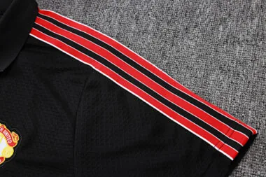 25-26 Manchester United Training Kits Polo Tracksuits Cheap Football Jersey Wholesale Yupoo