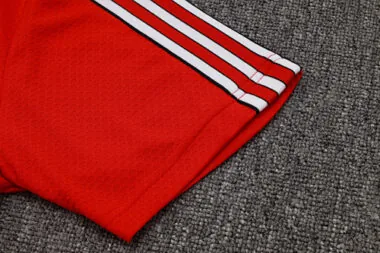 25-26 Manchester United Training Kits Polo Tracksuits Cheap Football Jersey Wholesale Yupoo